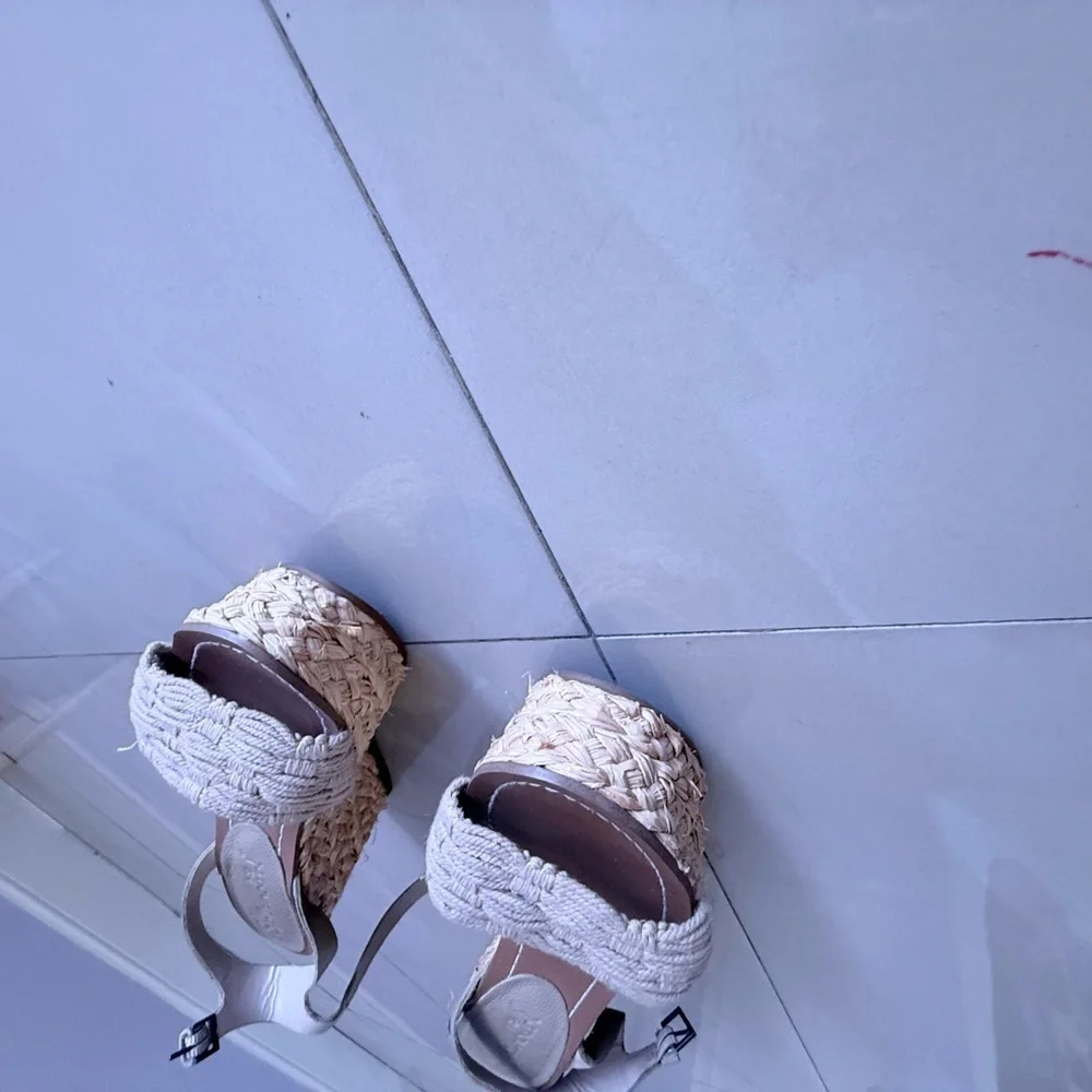 Splendid Cream Woven Espadrille Wedge Sandals size 6M